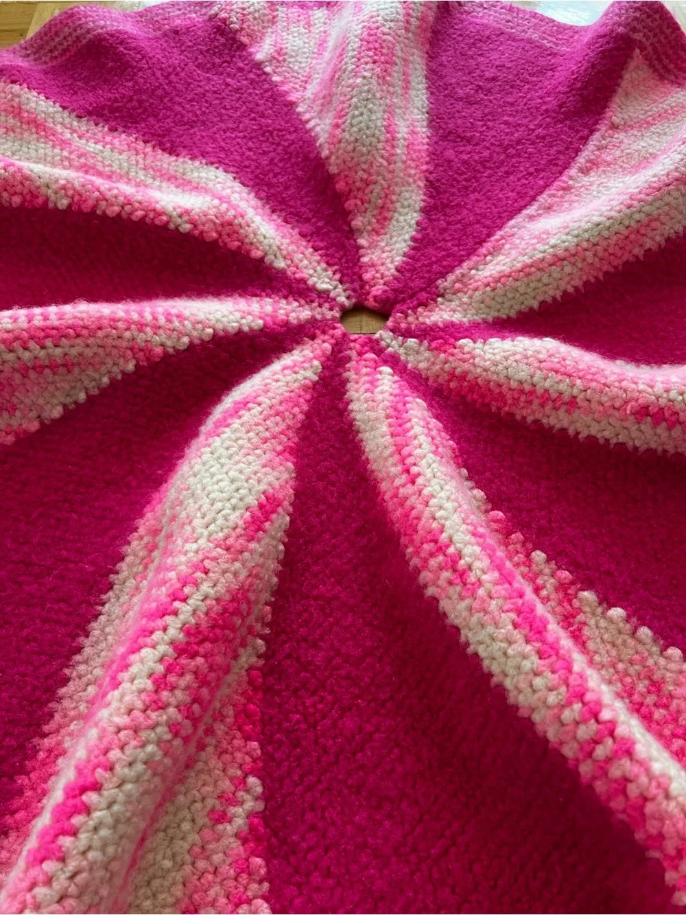 Vintage Handmade Crochet Tree Skirt Pink White Retro Christmas Decor 60s MCM Mod